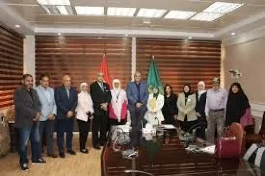 محافظ القليوبية يكرم ”بسملة وتغريد” بعد فوزهما في ”تحدي القراءة العربي” محافظ القليوبية يكرم ”بسملة وتغريد” بعد فوزهما في ”تحدي القراءة العربي”
