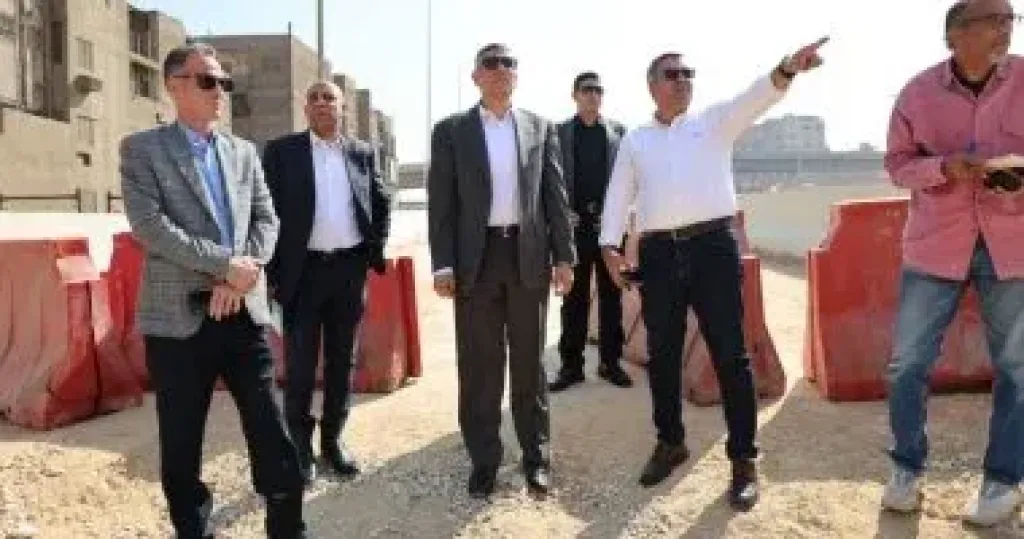 محافظ الجيزة: تطوير الطرق المحيطة بالمتحف وتحسين الخدمات محافظ الجيزة: تطوير الطرق المحيطة بالمتحف وتحسين الخدمات