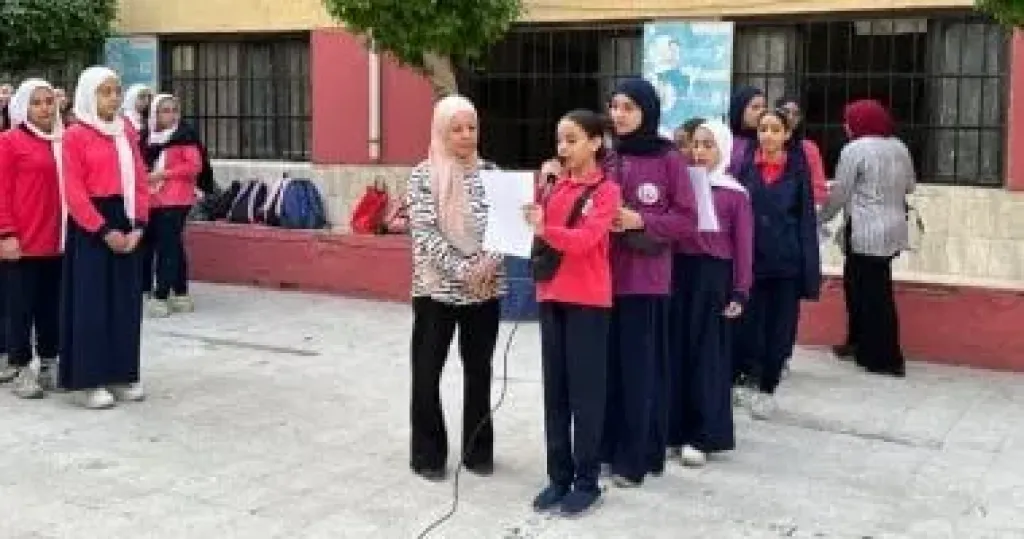مدارس الجيزة تخصص فقرة يومية بالإذاعة للتعريف بالمتحف المصرى الكبير مدارس الجيزة تخصص فقرة يومية بالإذاعة للتعريف بالمتحف المصرى الكبير