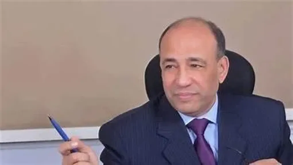 الكاتب الصحفى رفعت رشاد يكتب : الصحافة بين المنح والمنع الكاتب الصحفى رفعت رشاد يكتب : الصحافة بين المنح والمنع