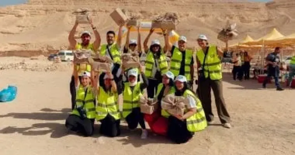 جمع 390 كيلو مخلفات خلال حملة نظافة بمحمية وادى دجلة بمشاركة البيئة جمع 390 كيلو مخلفات خلال حملة نظافة بمحمية وادى دجلة بمشاركة البيئة