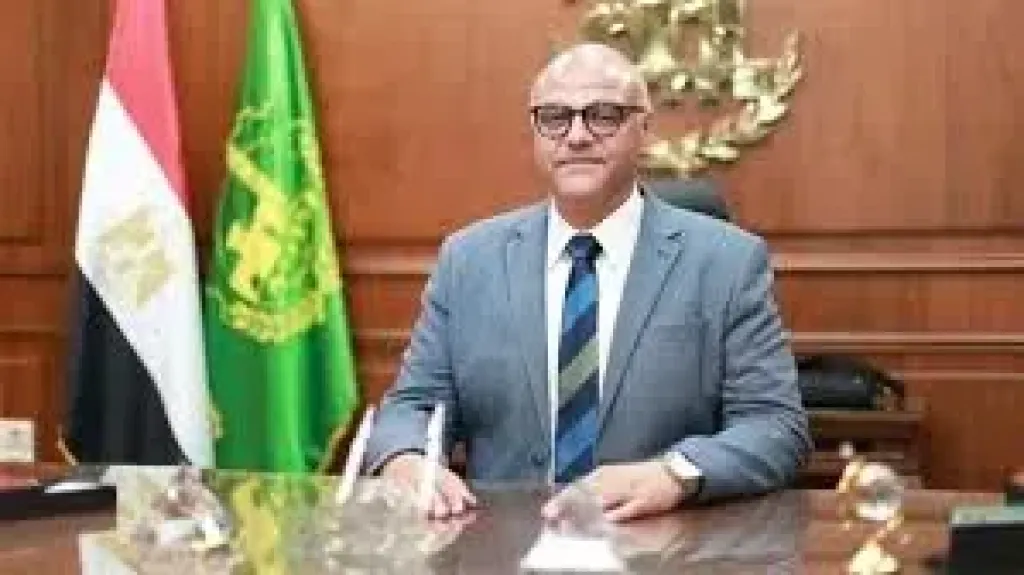 فرص عمل وتكافل وكرامة.. محافظ القليوبية يحل مشاكل المواطنين باللقاء الأسبوعى فرص عمل وتكافل وكرامة.. محافظ القليوبية يحل مشاكل المواطنين باللقاء الأسبوعى