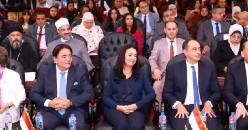 وزيرة التضامن: نسعى لتعزيز التدخلات القائمة على الأدلة العلمية وزيرة التضامن: نسعى لتعزيز التدخلات القائمة على الأدلة العلمية