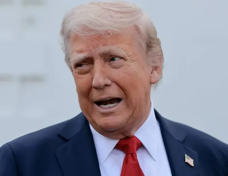 ترامب يصل كوريا الجنوبية فى زيارة رسمية تستغرق يومين يشارك خلالها فى... ترامب يصل كوريا الجنوبية فى زيارة رسمية تستغرق يومين يشارك خلالها فى قمة أبيك