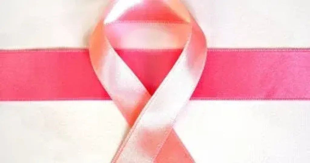 وزارة الصحة توضح خطوات مهمة تحمى من الإصابة بسرطان الثدى وزارة الصحة توضح خطوات مهمة تحمى من الإصابة بسرطان الثدى