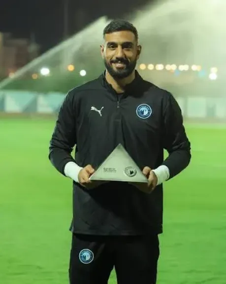 حلمى طولان يؤجل ضم أحمد الشناوى لقائمة المنتخب الثانى لوديتىّ الجزائر حلمى طولان يؤجل ضم أحمد الشناوى لقائمة المنتخب الثانى لوديتىّ الجزائر