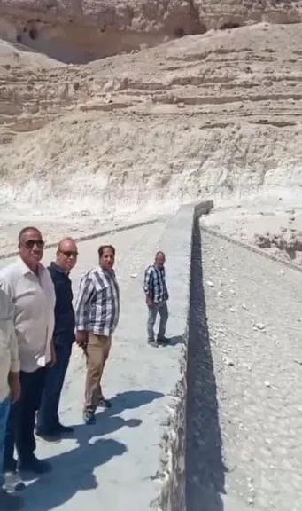 محافظ أسيوط: خطط استباقية واستعدادات شاملة لموسم الشتاء محافظ أسيوط: خطط استباقية واستعدادات شاملة لموسم الشتاء