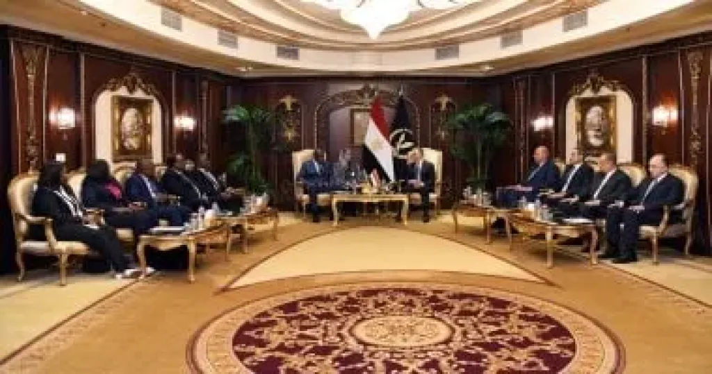 وزير الداخلية يستقبل نظيره الزامبي لبحث تعزيز التعاون الأمنى وزير الداخلية يستقبل نظيره الزامبي لبحث تعزيز التعاون الأمنى