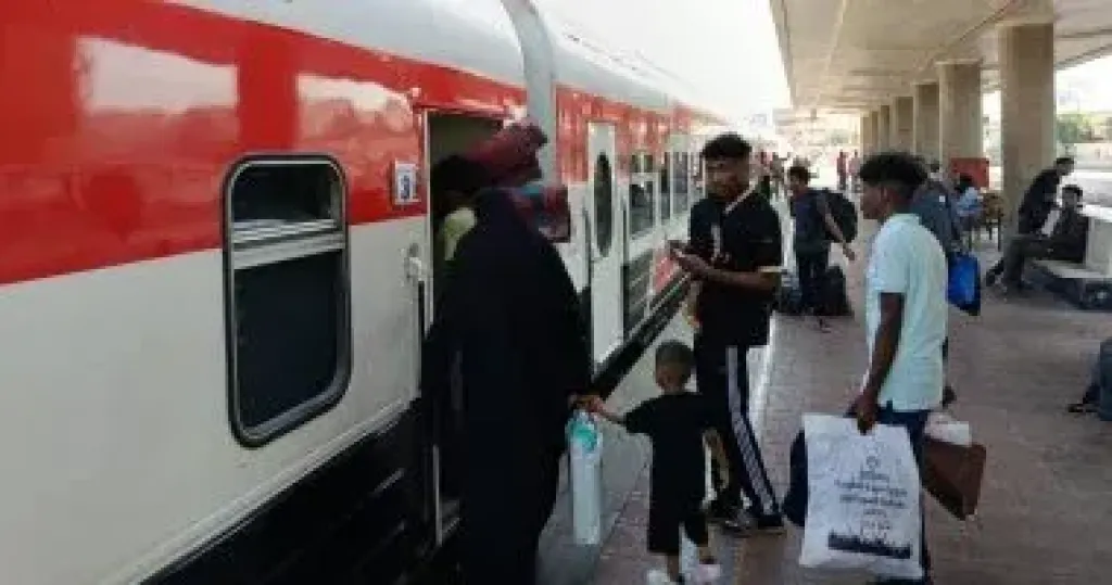 عودة السودانيين طواعية