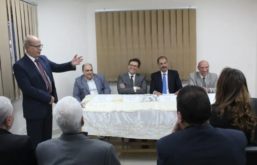 وزير الثقافة يلتقي مثقفي سوهاج لبحث آليات تطوير منظومة العمل الثقافي بالمحافظة وزير الثقافة يلتقي مثقفي سوهاج لبحث آليات تطوير منظومة العمل الثقافي بالمحافظة