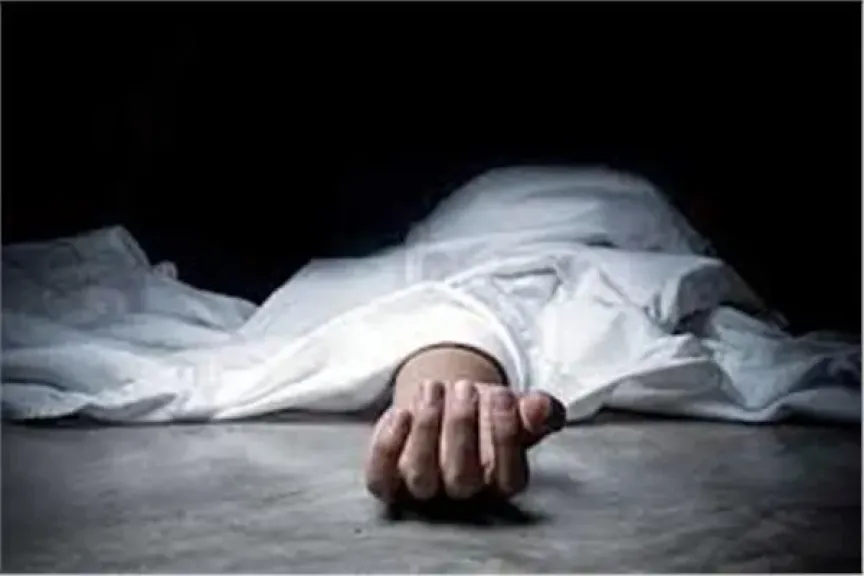 مصرع سبّاك صعقًا بالكهرباء أثناء عمله في قنا مصرع سبّاك صعقًا بالكهرباء أثناء عمله في قنا