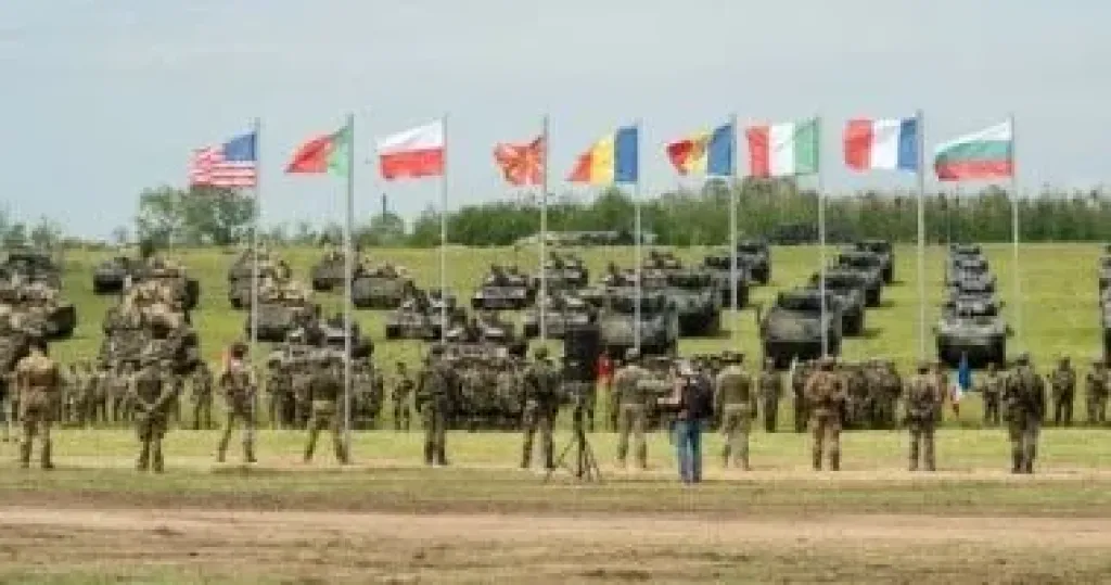 الناتو يعلن إسقاط طائرة مسيّرة مجهولة الهوية قرب قاعدة أمريكية في إستونيا الناتو يعلن إسقاط طائرة مسيّرة مجهولة الهوية قرب قاعدة أمريكية في إستونيا