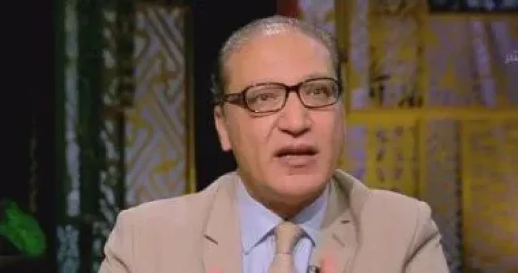 إسلام عفيفي: مصر واجهت مخططات التفتيت بحكمة ودبلوماسية وصبر استراتيجي إسلام عفيفي: مصر واجهت مخططات التفتيت بحكمة ودبلوماسية وصبر استراتيجي