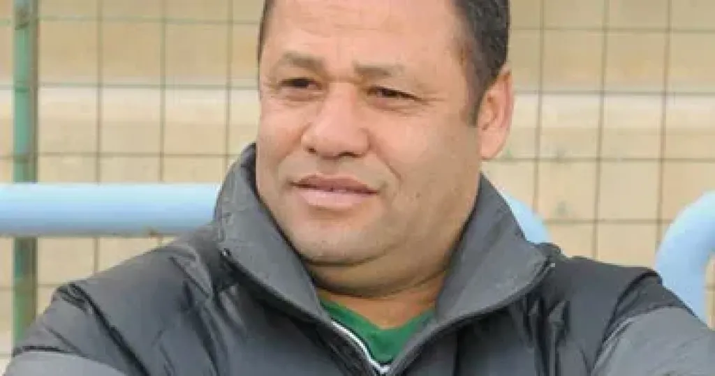 ضياء السيد: الأهلي لن يحقق أى بطولة بسبب المدافعين ضياء السيد: الأهلي لن يحقق أى بطولة بسبب المدافعين