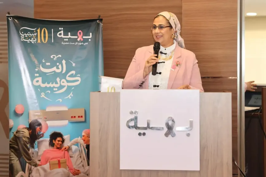 المستشارة أمل عمارتتفقد مؤسسة ومستشفى بهية الشيخ زايد.. وتوجه الشكر للرئيس السيسي..صور