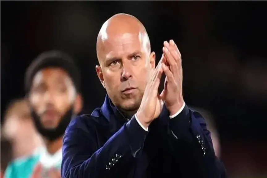 سلوت يعلق على الخروج من كأس الرابطة بعد الخسارة أمام كريستال