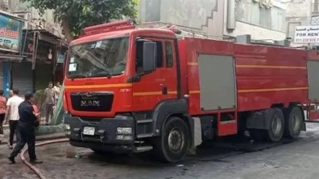 حريق يلتهم محتويات محل تغليف في الجمالية