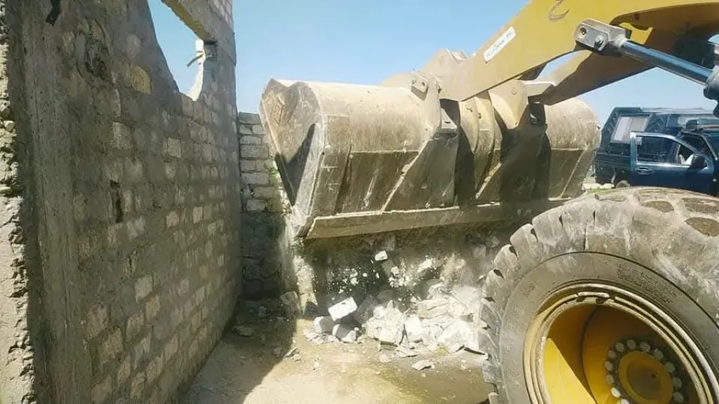 محافظ أسيوط: استرداد 4323 فدانًا و11 ألف متر مربع خلال تنفيذ 115 قرار إزالة