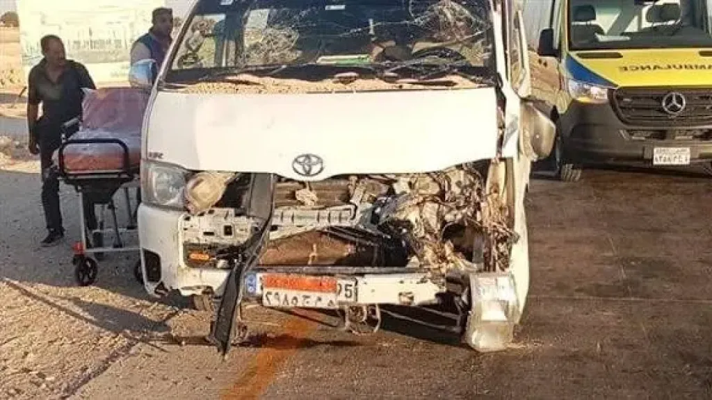 إصابة 9 فتيات فى حادث انقلاب ميكروباص بالغربية