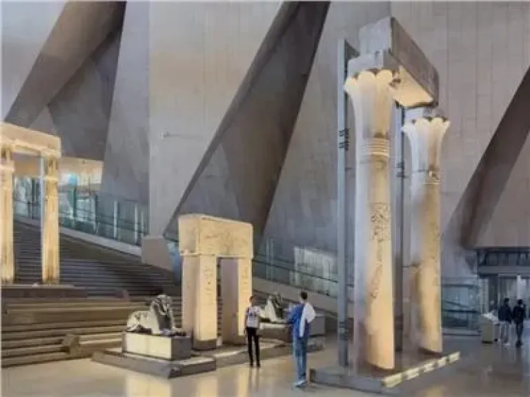 المتحف الكبير.. بوابة مصر إلى العالم وصرح يروي 7 آلاف عام من... المتحف الكبير.. بوابة مصر إلى العالم وصرح يروي 7 آلاف عام من الحضارة