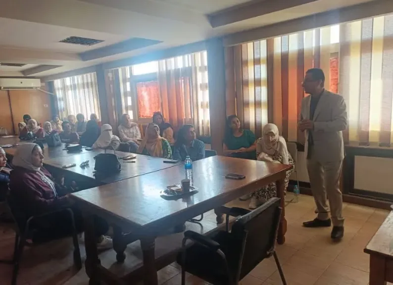 بدء فعاليات البرنامج التدريبي حول التداخلات الدوائية لمرضى الغسيل الكلوي ببني سويف..صور بدء فعاليات البرنامج التدريبي حول التداخلات الدوائية لمرضى الغسيل الكلوي ببني سويف..صور