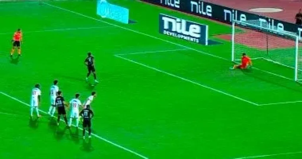 البنك الأهلى يتقدم على الزمالك بهدف أسامة فيصل من ضربة جزاء البنك الأهلى يتقدم على الزمالك بهدف أسامة فيصل من ضربة جزاء