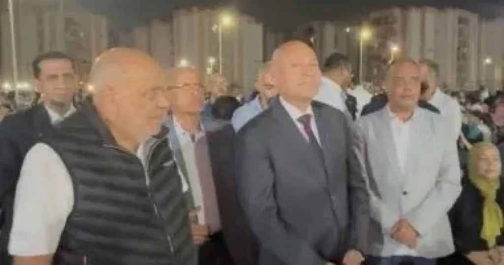 شاشات عملاقة بميادين القاهرة باحتفالات افتتاح المتحف المصرى الكبير شاشات عملاقة بميادين القاهرة باحتفالات افتتاح المتحف المصرى الكبير