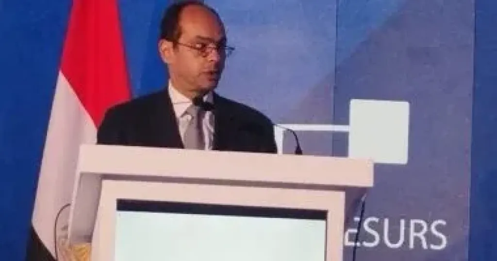 رئيس المجلس الصحى المصرى: مصر تضع صحة مواطنيها وكرامة أطبائها فى قلب... رئيس المجلس الصحى المصرى: مصر تضع صحة مواطنيها وكرامة أطبائها فى قلب أولوياتها