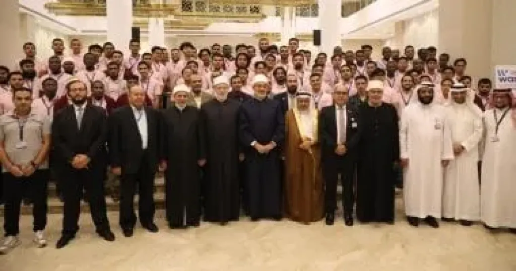 المفتى: الإلحاد والتطرف اللاديني خطران عظيمان يهددان الثوابت والقيم المفتى: الإلحاد والتطرف اللاديني خطران عظيمان يهددان الثوابت والقيم