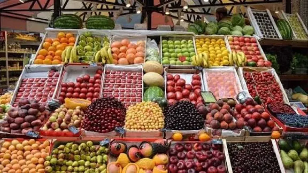 سعر الفاكهة اليوم، انخفاض اليوسفي وقفزة في البرتقال أبو سرة والعنب سعر الفاكهة اليوم، انخفاض اليوسفي وقفزة في البرتقال أبو سرة والعنب