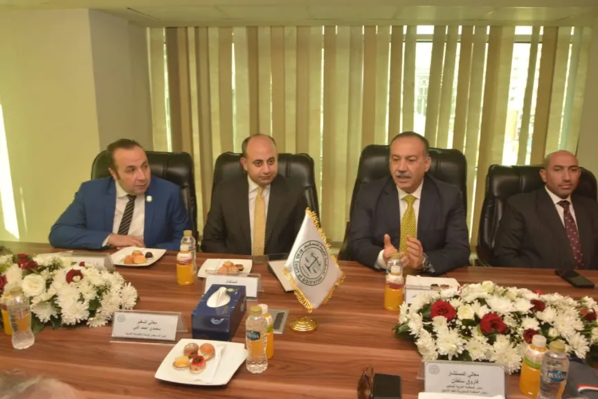 محافظ أسيوط يوقع بروتوكول تعاون مع المحكمة محافظ أسيوط يوقع بروتوكول تعاون مع المحكمة