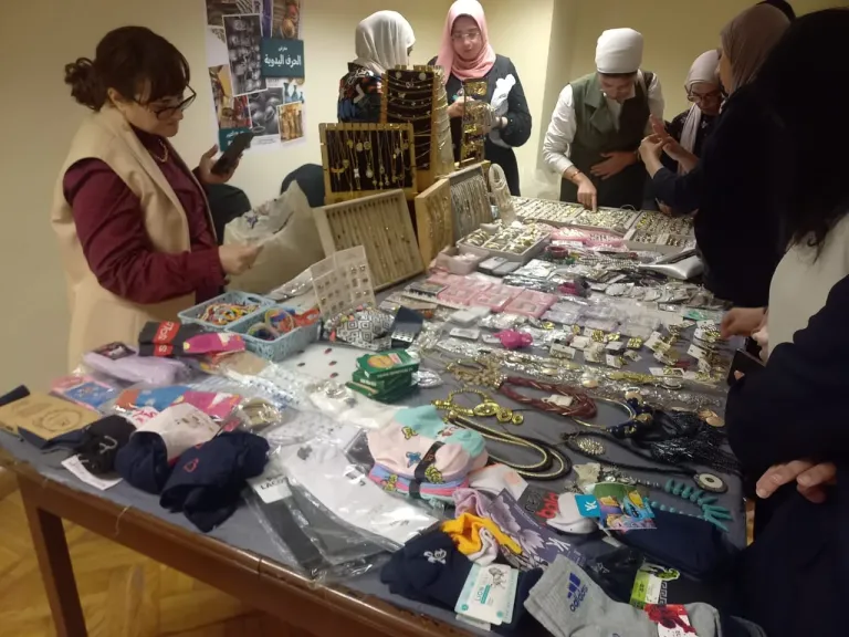 التضامن الاجتماعي تنظم معرض ”ديارنا للحرف اليدوية والتراثية” بالبنك الزراعي المصري بمشاركة... التضامن الاجتماعي تنظم معرض ”ديارنا للحرف اليدوية والتراثية” بالبنك الزراعي المصري بمشاركة ٢٢ عارضا وعارضة