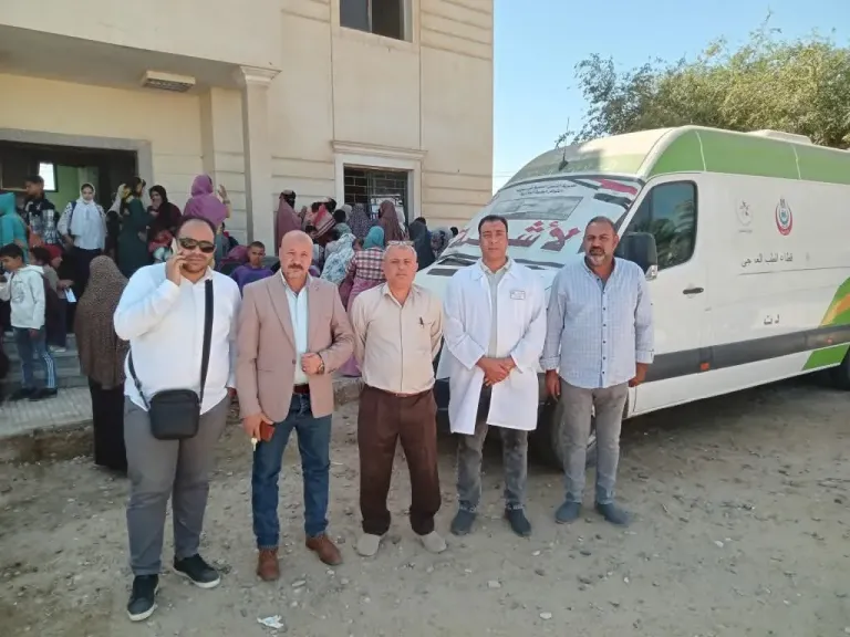 قافلة طبية بـ«الفشن» تُقدم أكثر من 3100 خدمة مجانية قافلة طبية بـ«الفشن» تُقدم أكثر من 3100 خدمة مجانية