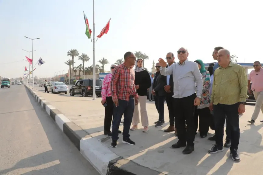 محافظ القاهرة وجولة تفقدية للتأكد من الانتهاء من أعمال التطوير والتجميل للطرق... محافظ القاهرة وجولة تفقدية للتأكد من الانتهاء من أعمال التطوير والتجميل للطرق المؤدية للمتحف