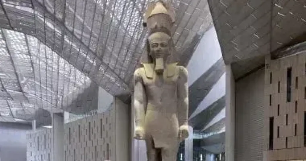 ”الشرقية”: 81 شاشة عرض بالشوارع والميادين لبث فعاليات افتتاح المتحف المصري الكبير