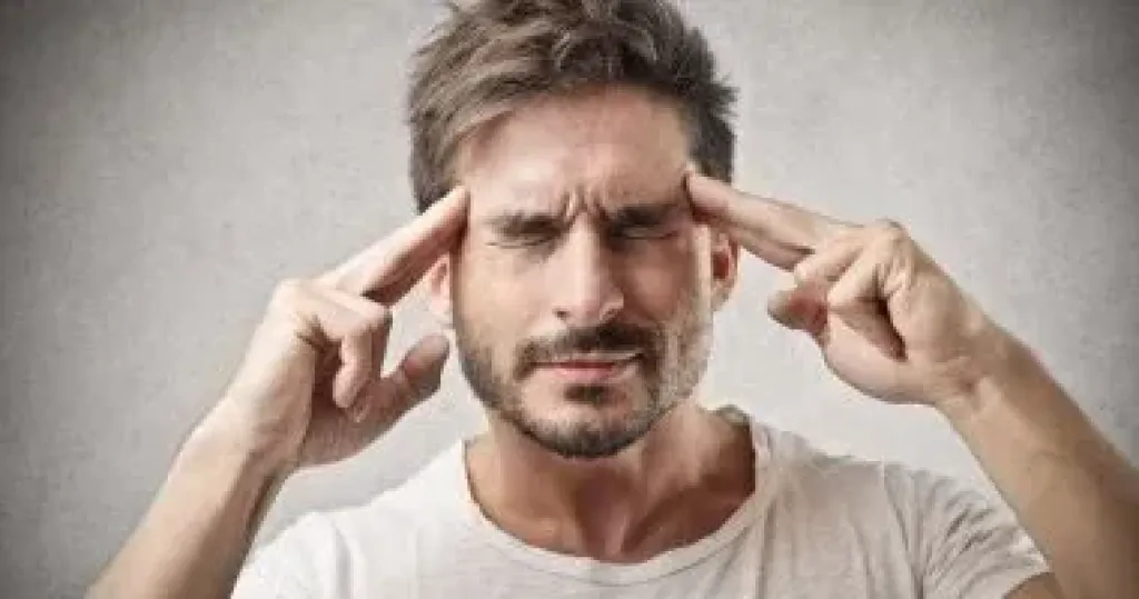 6 علامات تحذيرية مبكرة لشيخوخة الدماغ و5 نصائح للوقاية 6 علامات تحذيرية مبكرة لشيخوخة الدماغ و5 نصائح للوقاية