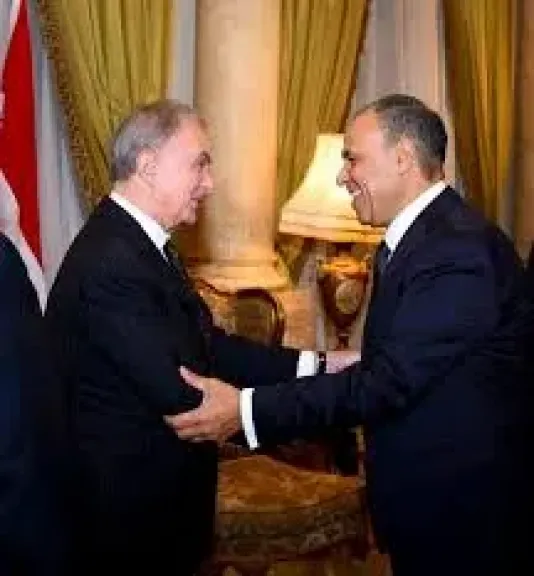 وزير الخارجية يؤكد أهمية المشاركة الدولية الفاعلة لإعمار غزة