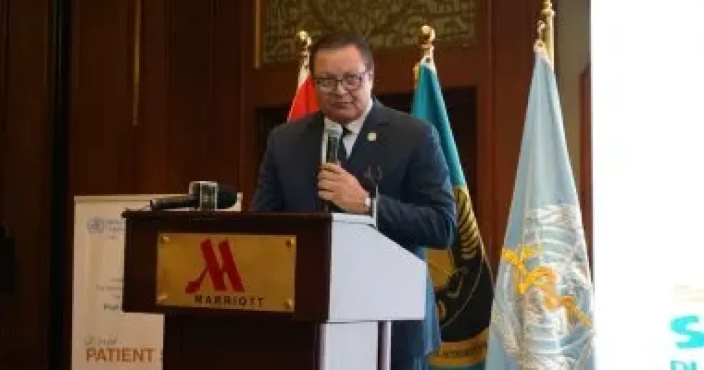 هيئة الرقابة الصحية تهنئ القيادة السياسية بافتتاح المتحف المصري الكبير هيئة الرقابة الصحية تهنئ القيادة السياسية بافتتاح المتحف المصري الكبير