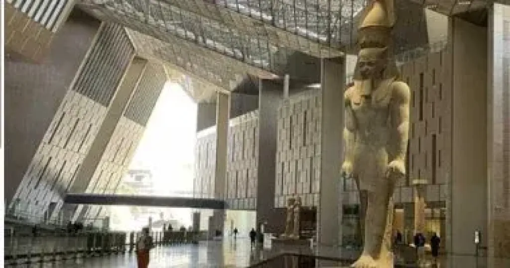 بعد قليل.. الرئيس السيسى يشهد انطلاق حفل افتتاح المتحف المصرى الكبير