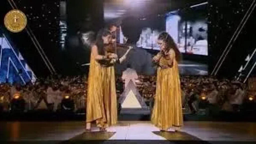 أميرة ومريم مشرفني، الموسيقار أحمد أبو زهرة يُشيد بنجاح ابنتيه بحفل افتتاح المتحف الكبير