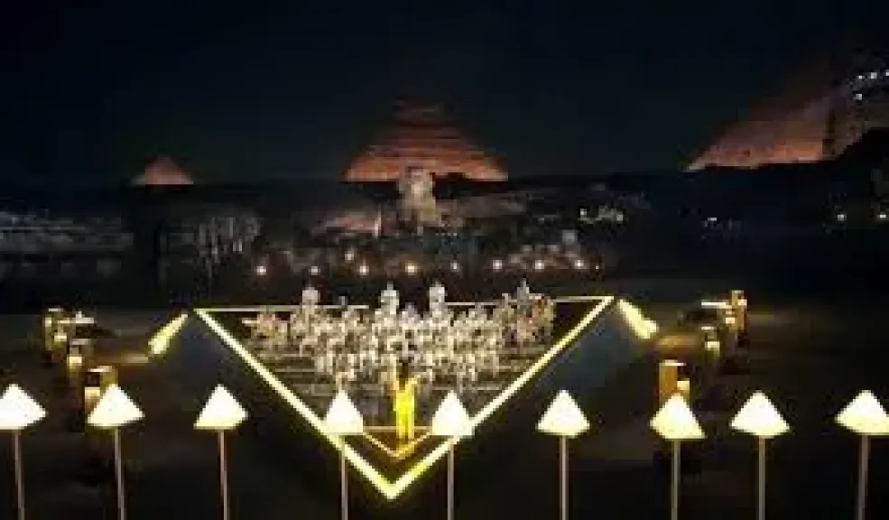 من موكب المومياوات إلى المتحف الكبير، مصر أصل التاريخ