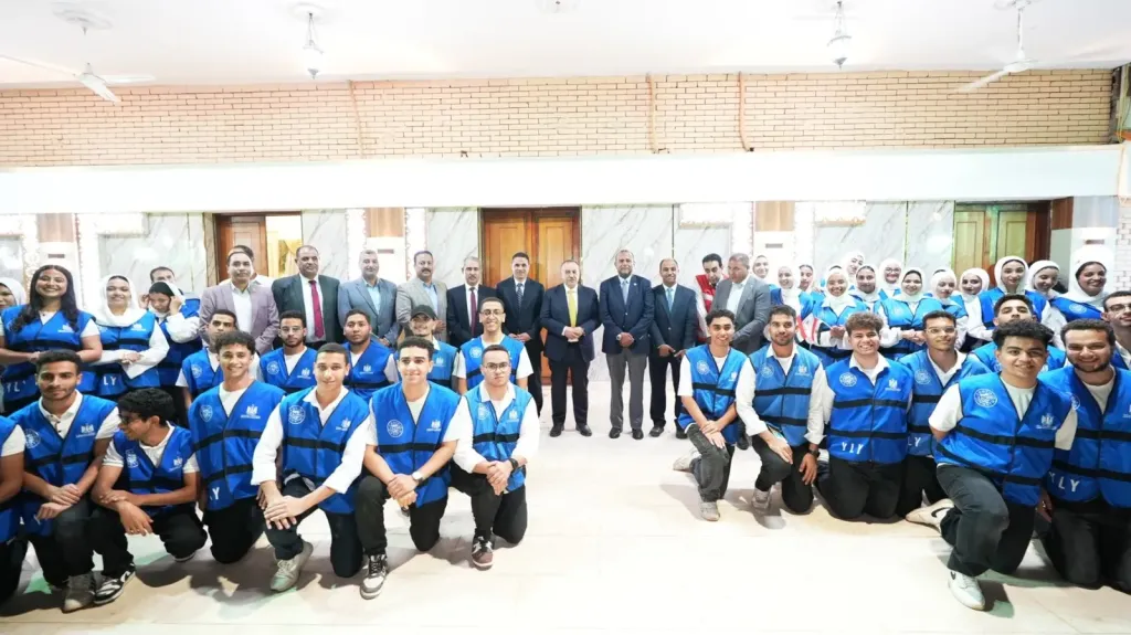 محافظ أسيوط يشهد احتفالية كبرى بنادي أسيوط