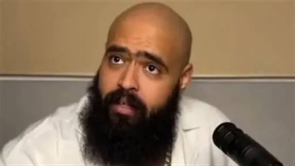 تأجيل أولى جلسات محاكمة البلوجر محمد عبد العاطي