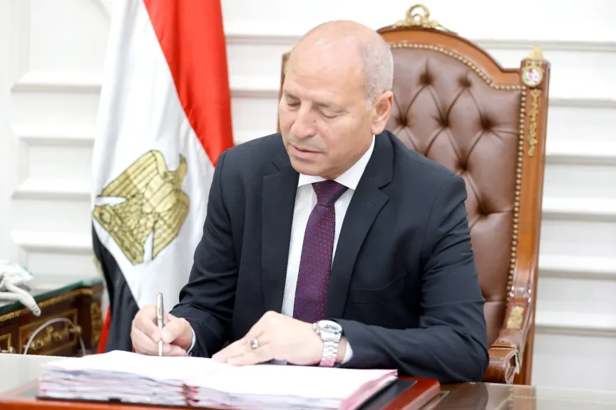 انجاز طبي جديد بمستشفيات المؤسسة العلاجية: نجاح أول عملية تغيير للصمام الميترالي بتقنية التدخل المحدود