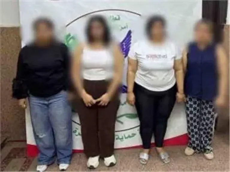 القبض على 4 سيدات لقيامهن بممارسة الأعمال المنافية بمقابل مالي بالقاهرة