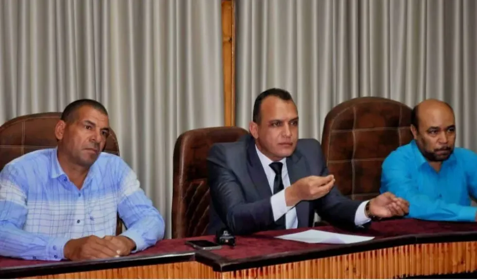 رئيس مدينة دمنهور يطلق مرحلة جديدة للانضباط والتنفيذ الميداني داخل الوحدات المحلية..صور رئيس مدينة دمنهور يطلق مرحلة جديدة للانضباط والتنفيذ الميداني داخل الوحدات المحلية..صور