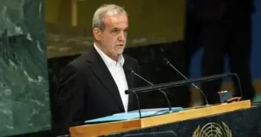 الرئيس الإيراني: طهران ستعيد بناء إنجازاتها النووية أقوى من ذي قبل