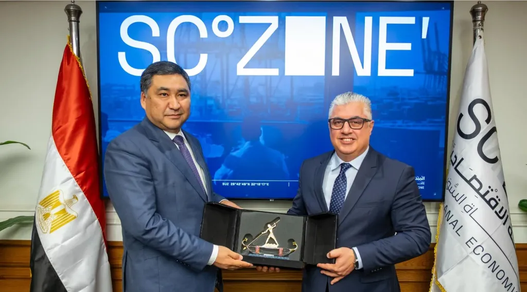 رئيس اقتصادية قناة السويس يستقبل النائب الأول لرئيس مجلس الوزراء القرغيزي لتعزيز التعاون..صور