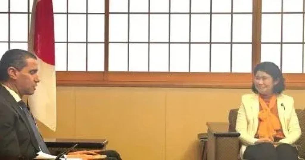 سفير مصر يبحث مع وزيرة الدولة اليابانية للشئون الخارجية تفعيل الشراكة