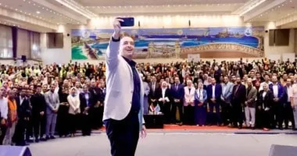 عمرو عثمان يعلن انضمام 1200 متطوع جديد لصندوق مكافحة وعلاج الإدمان